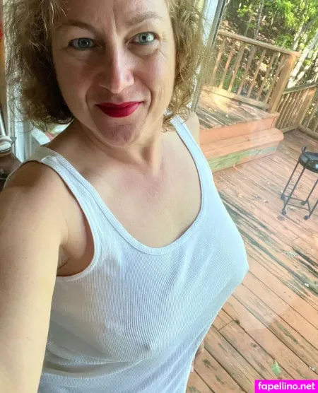 U259003611 OnlyFans Thumbnail #4GBvHB50yZ