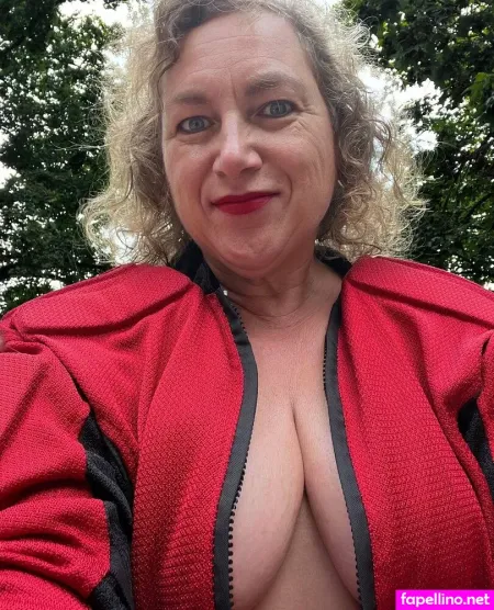 U259003611 OnlyFans Thumbnail #MgjConI6ie