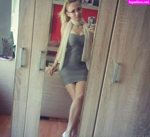 U279236549 OnlyFans Thumbnail #s9Kw35xoJM
