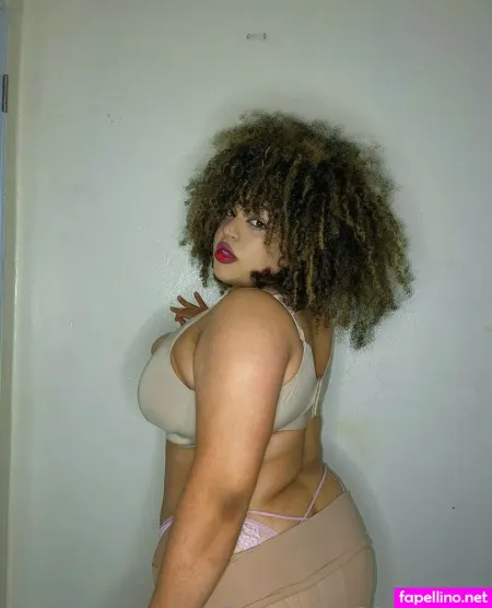 U282704275 OnlyFans Thumbnail #Akgqx1u5M7