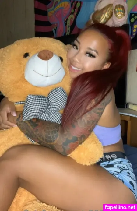 U283863410 OnlyFans Thumbnail #AXvfECutZd