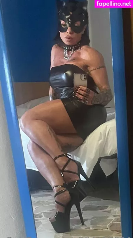 U284412854 OnlyFans Thumbnail #77ZT4D9jkh