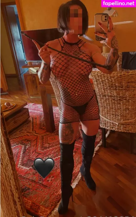 U284412854 OnlyFans Thumbnail #PwbVvCC56r