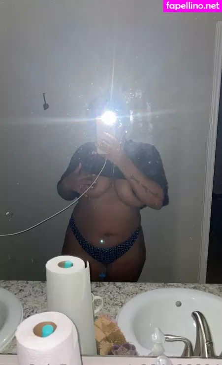 U284428804 OnlyFans Thumbnail #F5hoHuBeOu