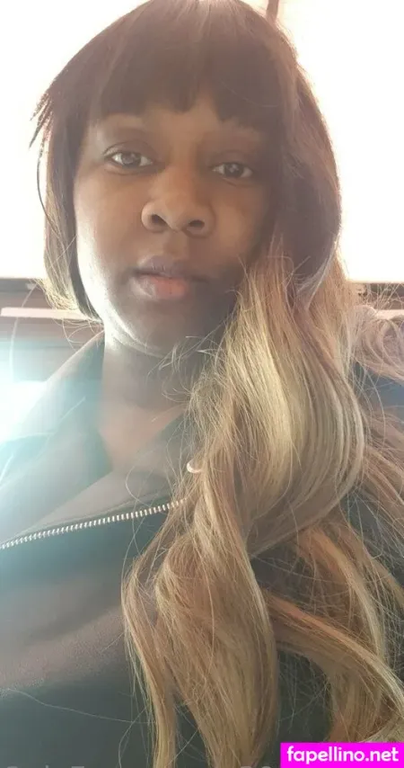 U300592206 OnlyFans Thumbnail #KSqNM4Zwgt