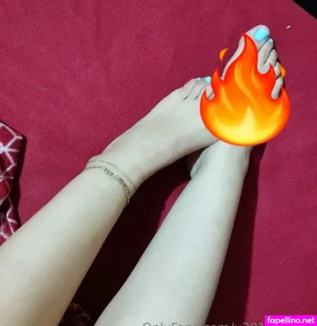 U301050598 OnlyFans Thumbnail #NrhR5oZQRI