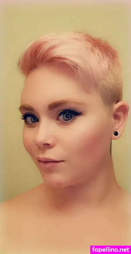 U30201361 OnlyFans Thumbnail #G4Aydw0yZo