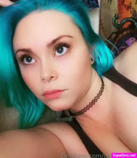 U30201361 OnlyFans Thumbnail #Qz86Aiuffc