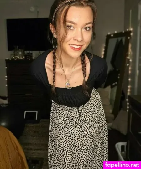 U31478599 OnlyFans Thumbnail #0pWung4PlG