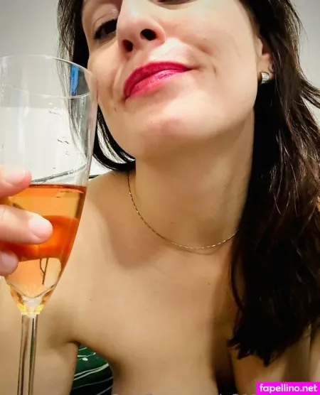 U315632715 OnlyFans Thumbnail #QuLSpM8u7K