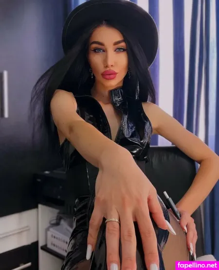 U361380266 OnlyFans Thumbnail #NXVvfGnyio