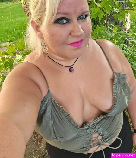 U387865074 OnlyFans Thumbnail #RGOSONA3Gb