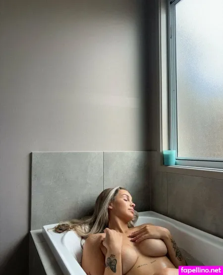 U396756985 OnlyFans Thumbnail #Rd1eNwuM5i