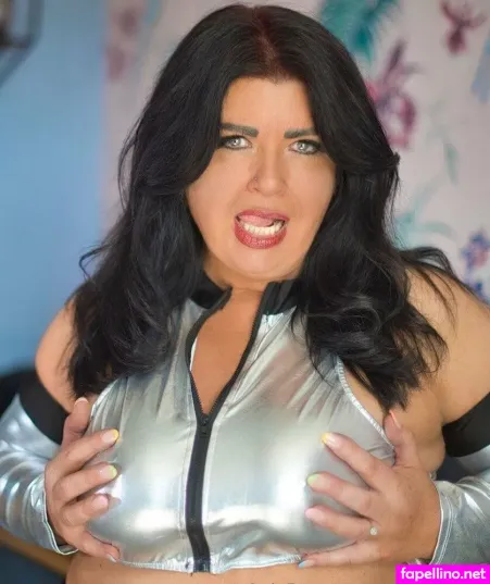 U406048593 OnlyFans Thumbnail #LIH9n1G3vB