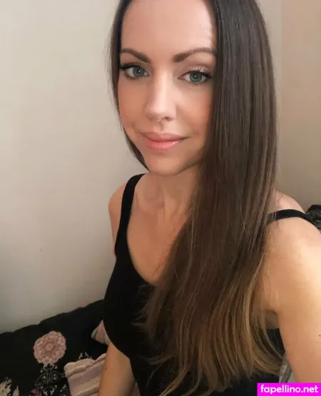 U419046320 OnlyFans Thumbnail #5zfLNUm3t5