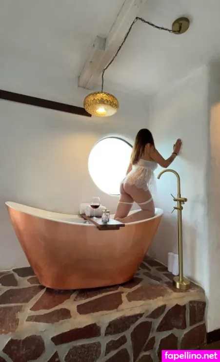 U432245876 OnlyFans Thumbnail #WtutWf7Pxh