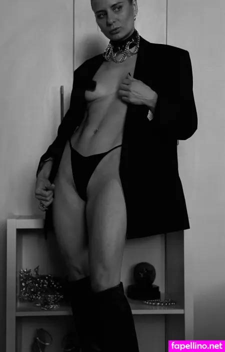 U445637099 OnlyFans Thumbnail #2mVCe1harD