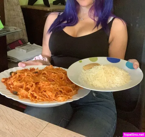 U448927673 OnlyFans Thumbnail #tQ4sdKNZVu
