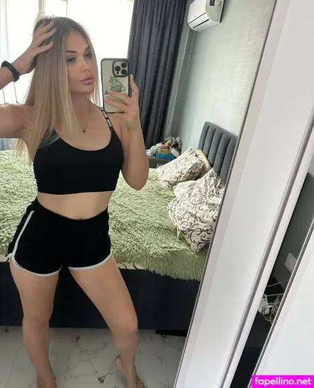 U449088756 OnlyFans Thumbnail #ZmSBLZz1sT