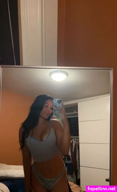 U452705885 OnlyFans Thumbnail #HabZ352GYK