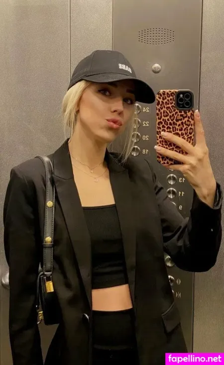 U483316723 OnlyFans Thumbnail #J42pdfpq5t