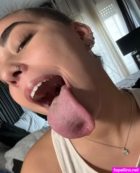 U489105211 OnlyFans Thumbnail #P2C63QoqMV