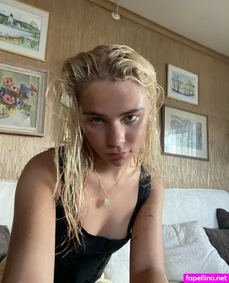 U49980469 OnlyFans Thumbnail #r4Q4S6b5sR