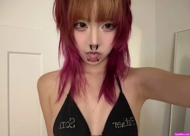 U4rics OnlyFans Thumbnail #aQLdxMWx8j