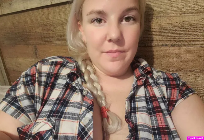 U64034440 OnlyFans Thumbnail #yFZDj75wWY