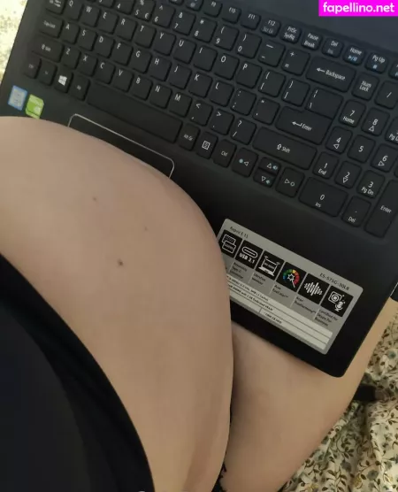 U7569845743j OnlyFans Thumbnail #SvaxzXvbb5