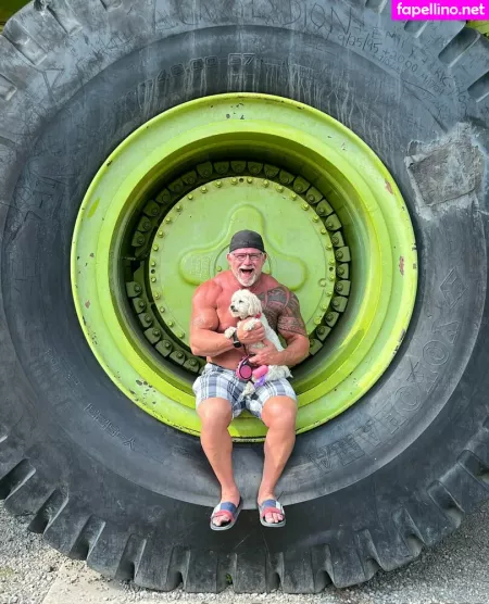 U7945573 OnlyFans Thumbnail #Al4fEFh8dc