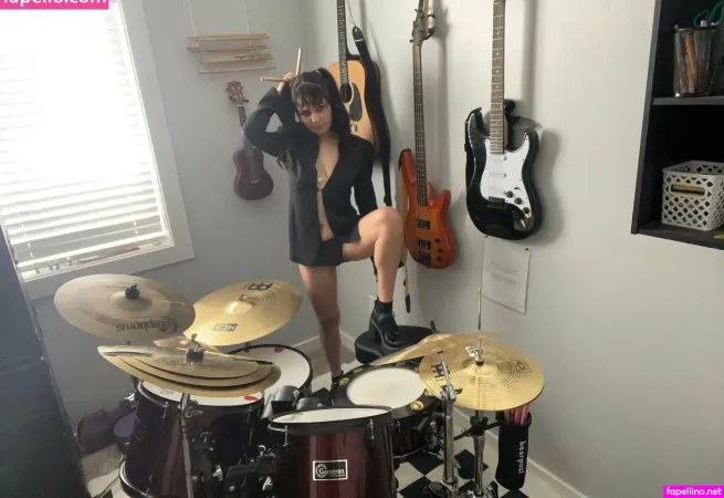 U94911861 OnlyFans Thumbnail #7b9G4Ifl9W