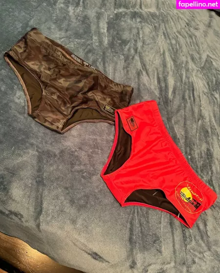 Uberdad OnlyFans Thumbnail #sZ8uAsLXVi