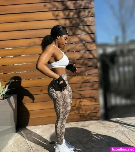 Uchemba OnlyFans Thumbnail #ptoJTUNexK