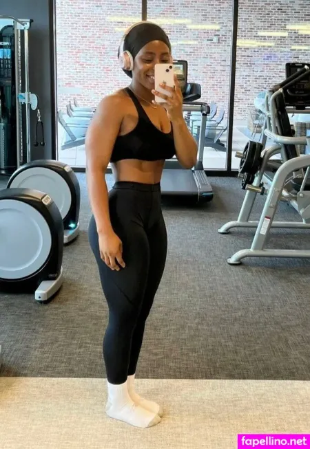 Uchemba OnlyFans Thumbnail #yffKweYB0O