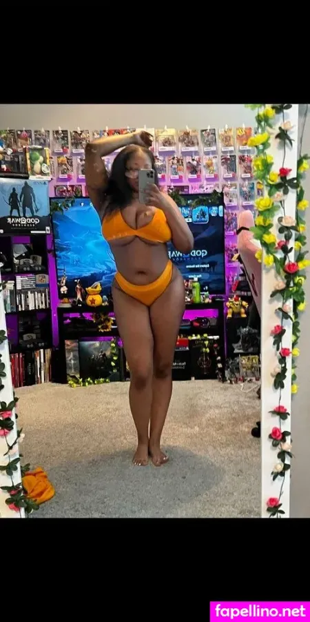 Ue34554932gse34ffvasdff OnlyFans Thumbnail #Gs6KUj0USR