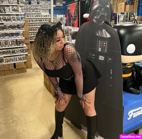 Uffemily OnlyFans Thumbnail #uViUeJMm80