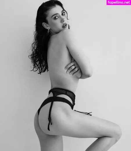 Ufoksun OnlyFans Thumbnail #hEkwEoPgYD
