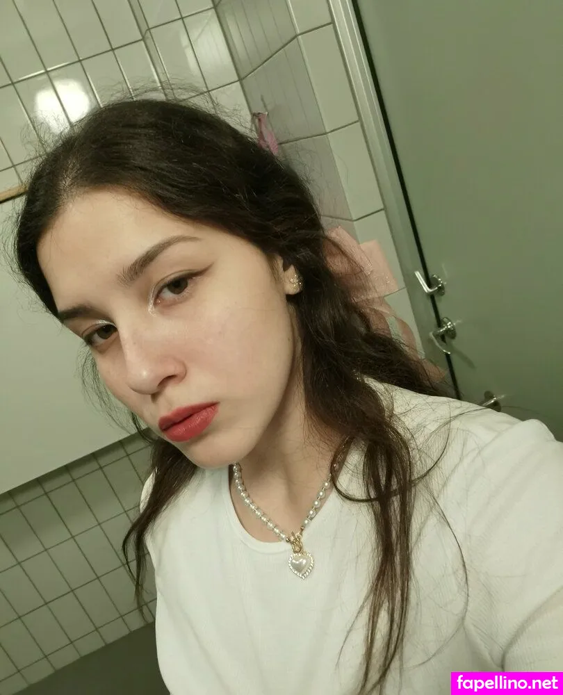 kelliedrinksbeer, ufoundher Nude Leaked OnlyFans Photo #8Qa3jfJ6lL
