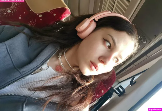 Ufoundher OnlyFans Thumbnail #nibUzC1yfb