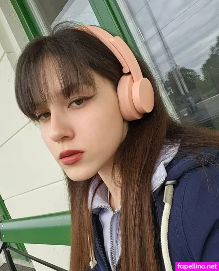Ufoundher OnlyFans Thumbnail #ypdYcbyumr