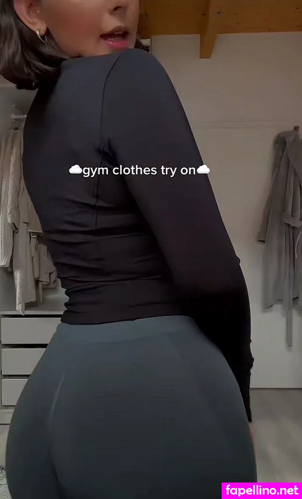 laurachesnok Nude Leaked OnlyFans Photo #56qPB93b7j