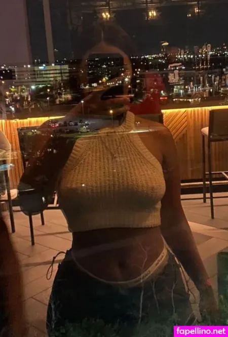 Ugclaurita OnlyFans Thumbnail #WDs02eWfuH