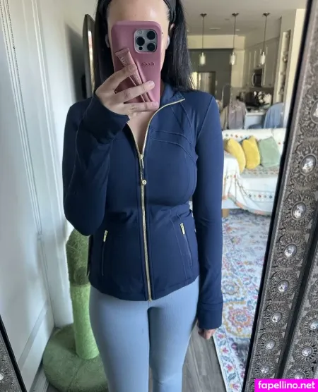 Ughughughx3 OnlyFans Thumbnail #JEecHLtK3J