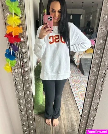 Ughughughx3 OnlyFans Thumbnail #WCDLNXy3za