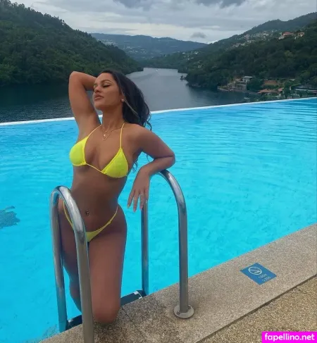 Ugimontenegro 1 OnlyFans Thumbnail #5yMTO0uNYz