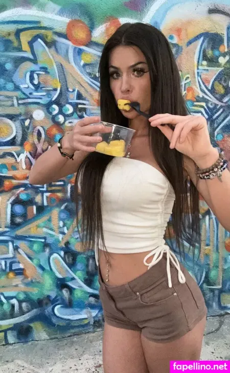 Uglypeoplehateme OnlyFans Thumbnail #0z33rmnues