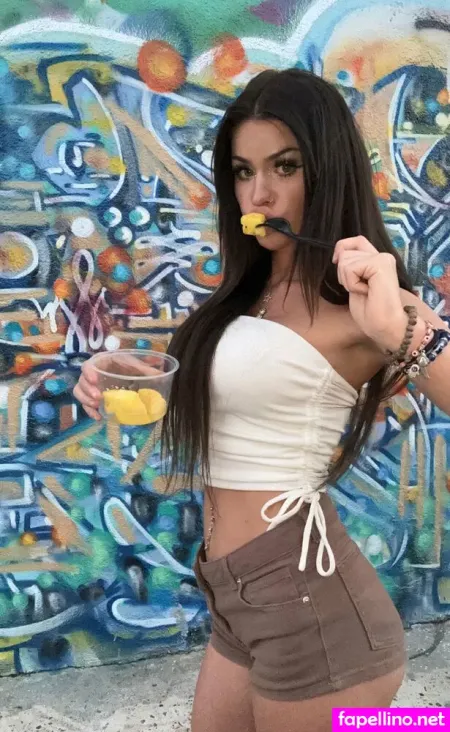 Uglypeoplehateme OnlyFans Thumbnail #gSSTXIcqQy