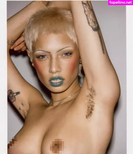 Uglyworldwide OnlyFans Thumbnail #BKnGPcAGx5
