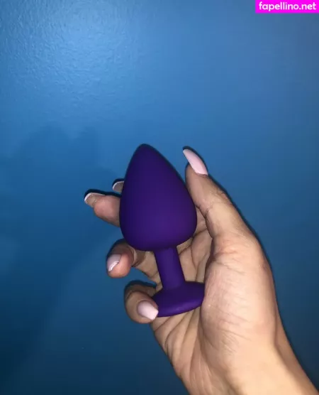 Uhlyssuhdotcom OnlyFans Thumbnail #MVzbjR5BrU